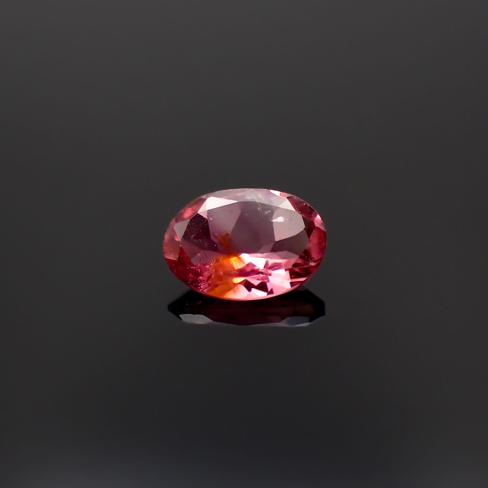 バイカラートルマリン コンゴ産 0.66ct[231224492]7.1x4.9mm前後
