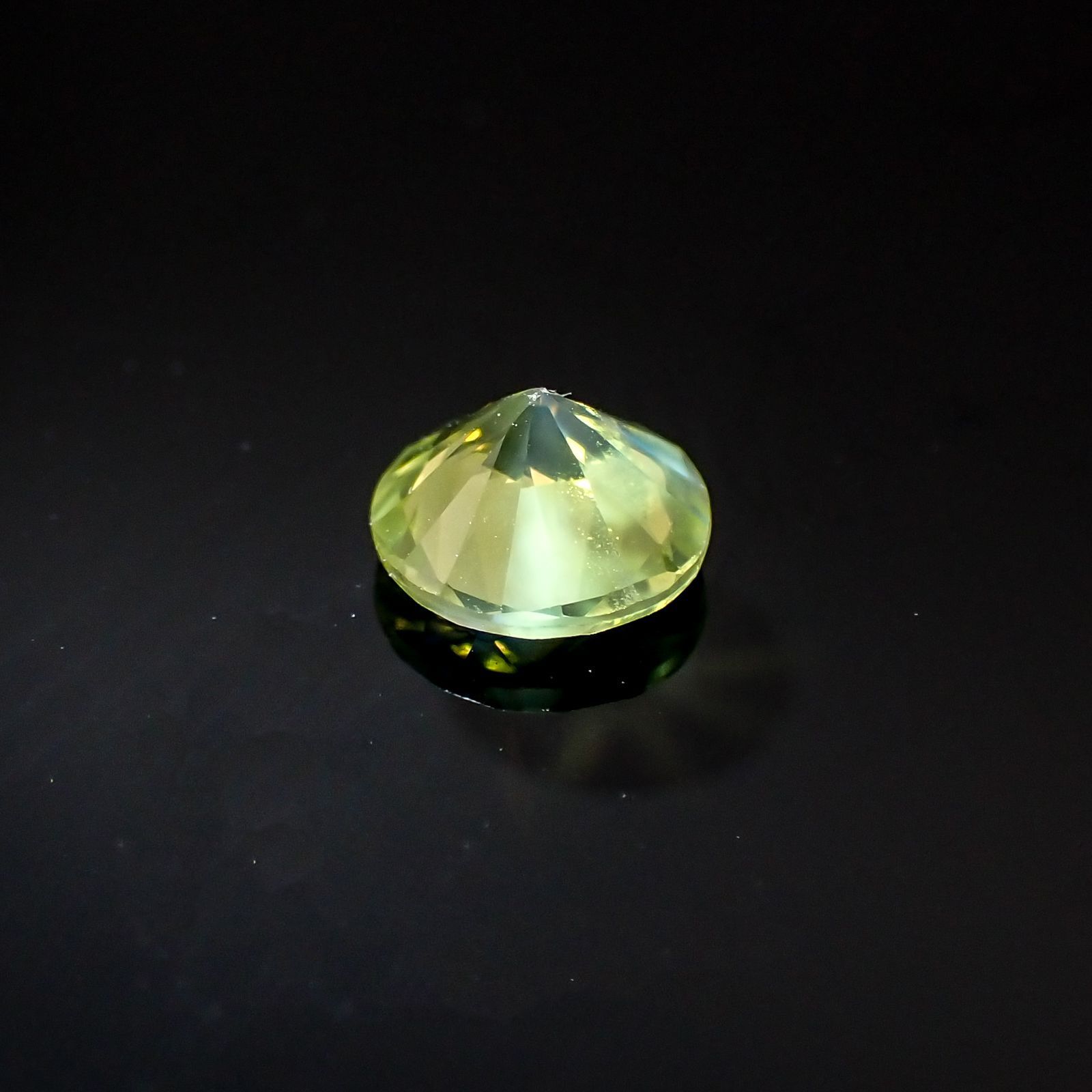 クリソベリル(宝石名クリソベリル) スリランカ産 0.35ct 識別済[20117586]4.4×4.3mm前後