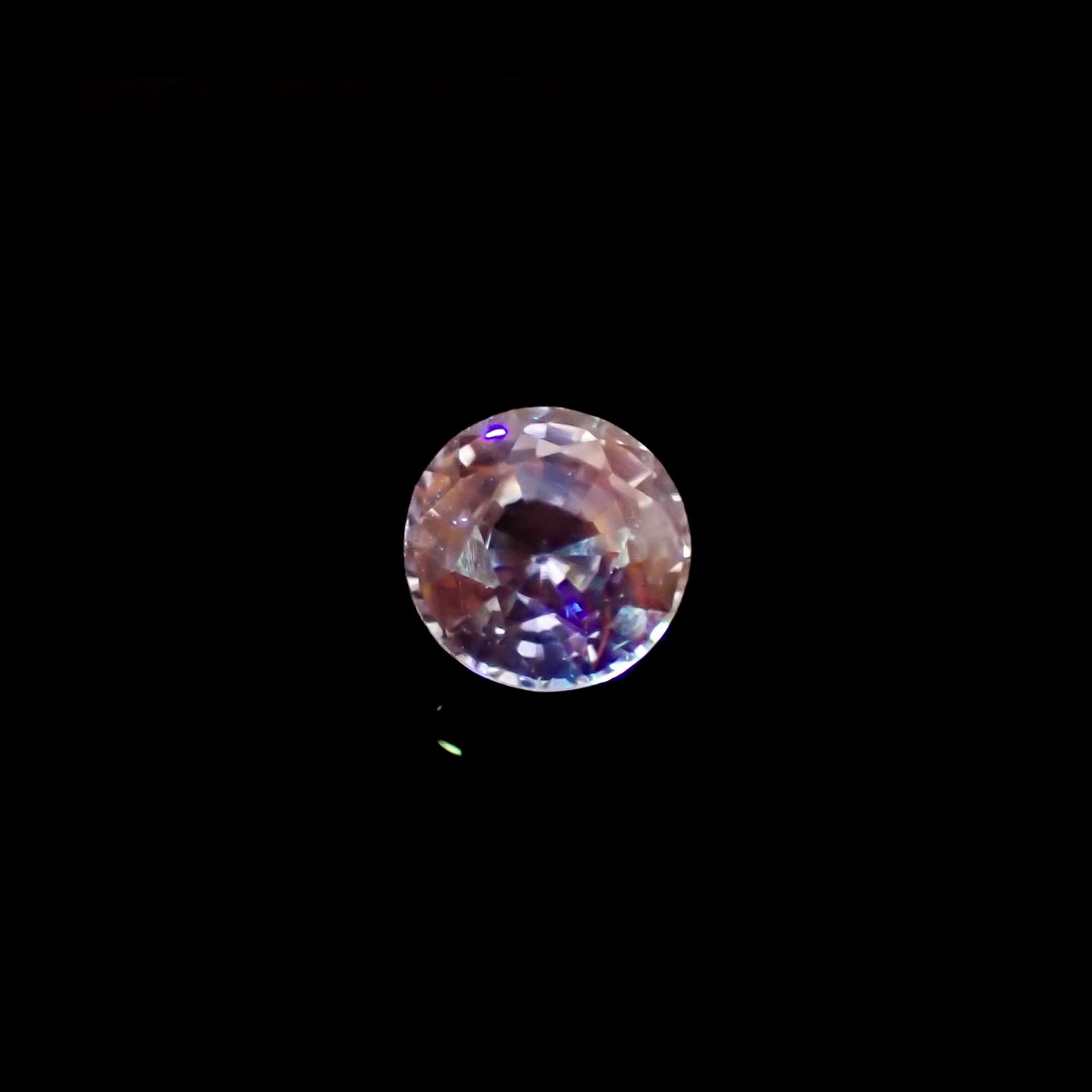 アイスブルーサファイア スリランカ/マダガスカル産 0.95ct [250329998]5.7x5.7mm前後