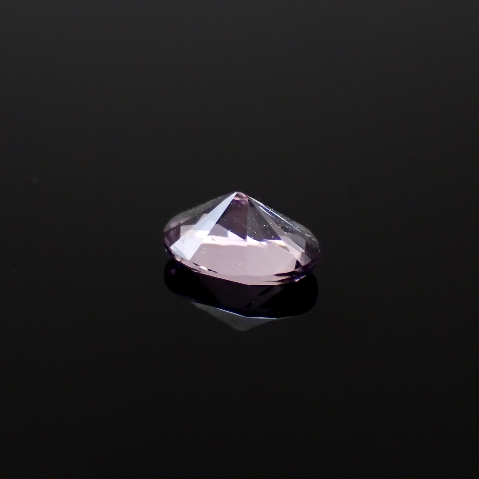 マリアライト(宝石名スキャポライト)スリランカ産 0.42ct 識別済[250330052]6.1x4.4mm前後
