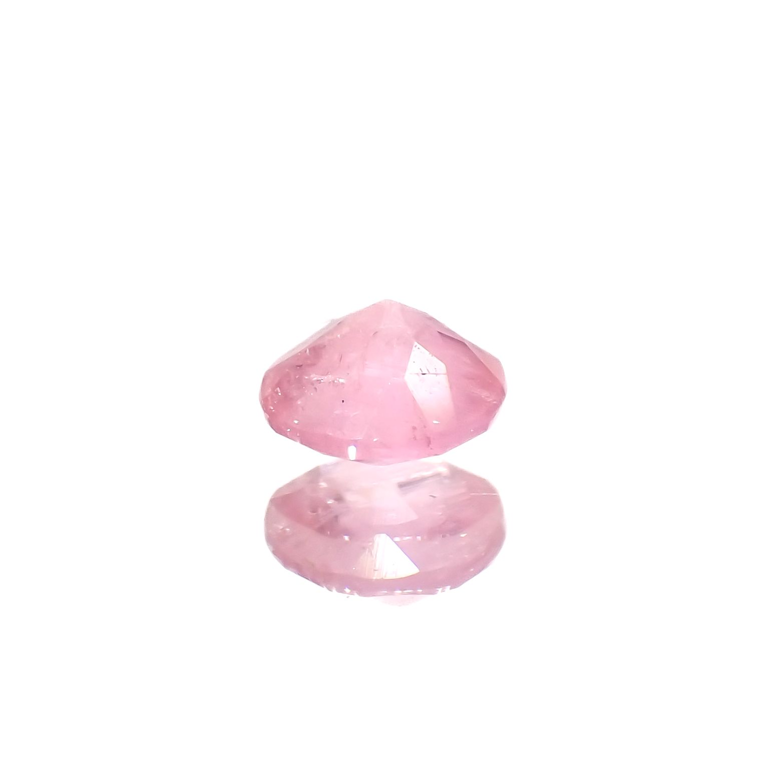 ペツォッタイト(ラズベリル)(宝石名ペツォッタイト)マダガスカル産 0.17ct 識別済[231023736]3.6x3.6mm前後