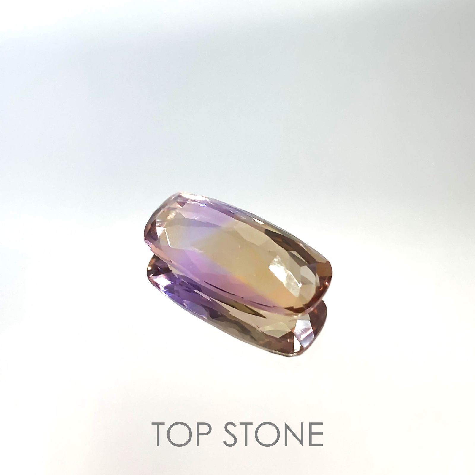 アメトリン ブラジル産 12.22ct[221018582]22.2x11.1mm前後