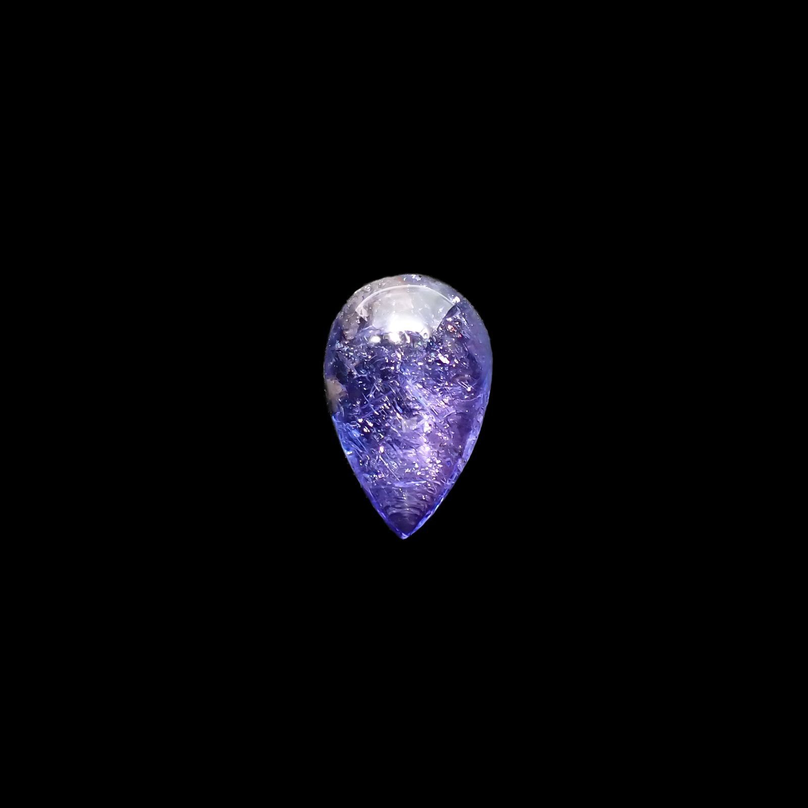 タンザナイト(宝石名タンザナイト) タンザニア産 4.90ct 識別済[210711854]13.9×8.9mm前後