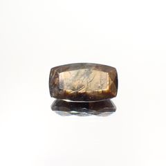 ゴールドシーンサファイア非加熱 ケニア産 4.73ct[230321338]12.9x7.4mm前後