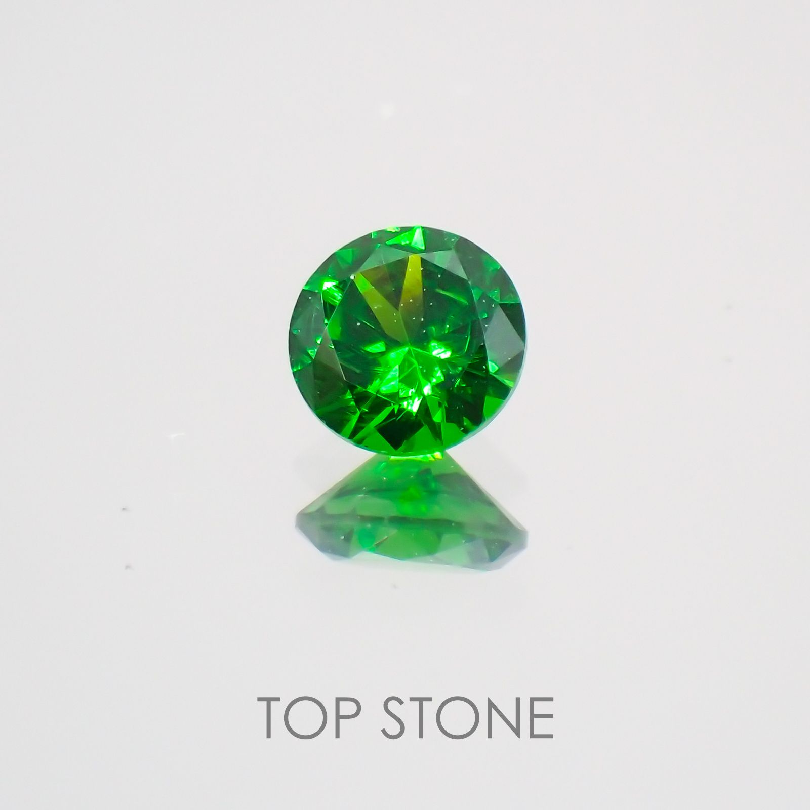 デマントイドガーネット(宝石名デマントイド・ガーネット)  ロシア産 0.166ct ソ付(彩珠)[210410514]3.3×3.3mm前後