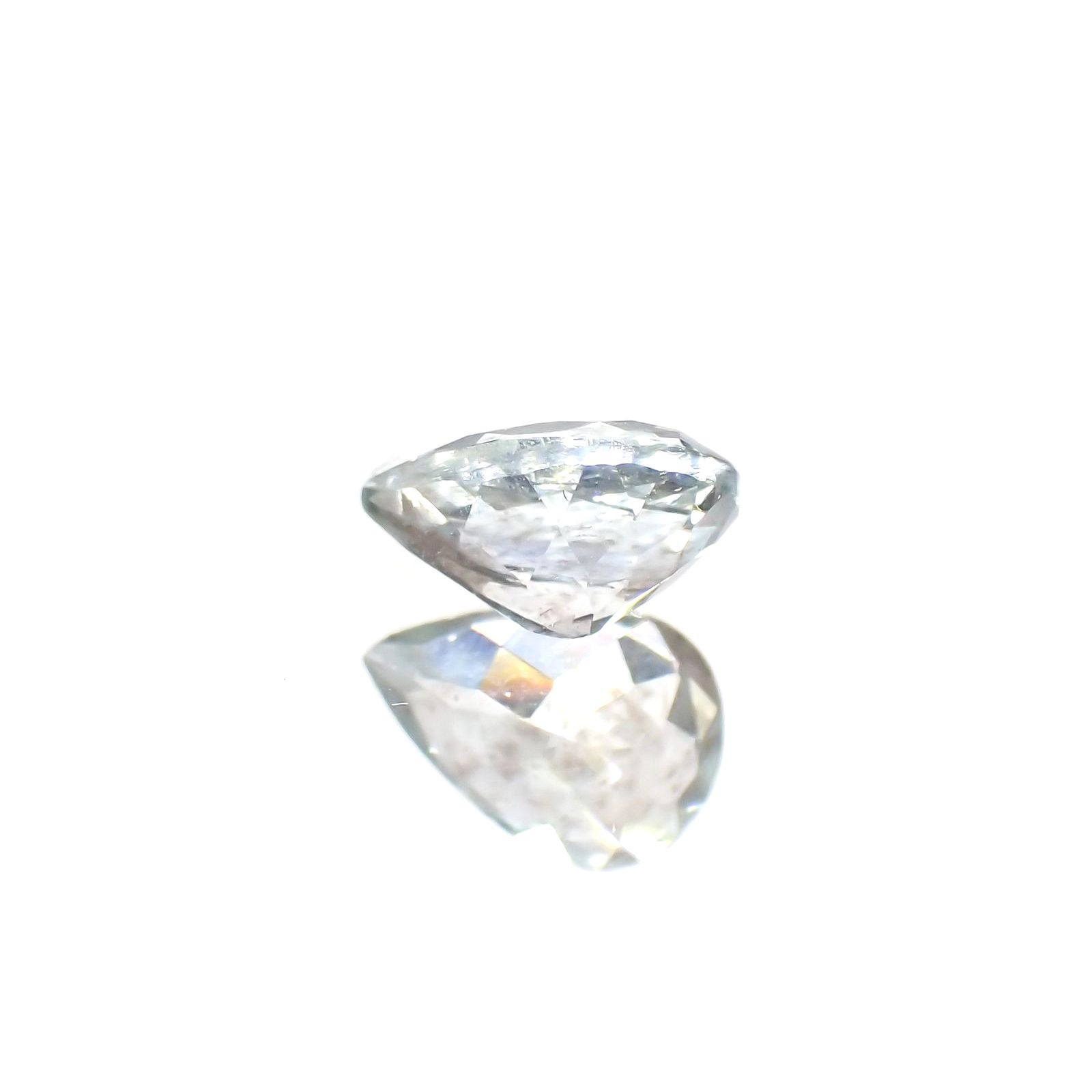アベンチュリンアクアマリン ナイジェリア産 0.64ct [250114460]6.9x4.8mm前後