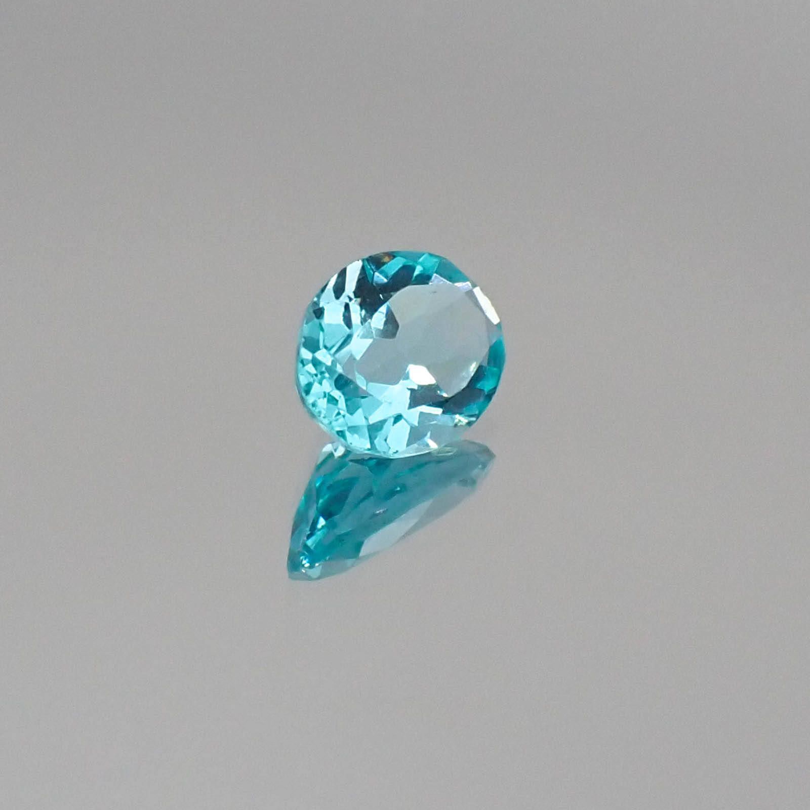 アパタイト(宝石名アパタイト)ブラジル産 0.74ct 識別済[230522009]7x5.1mm前後