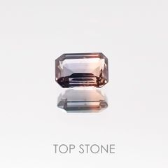 バイカラーサファイア タンザニア産 ルース 0.13ct[20106707]3.2×2.3mm前後