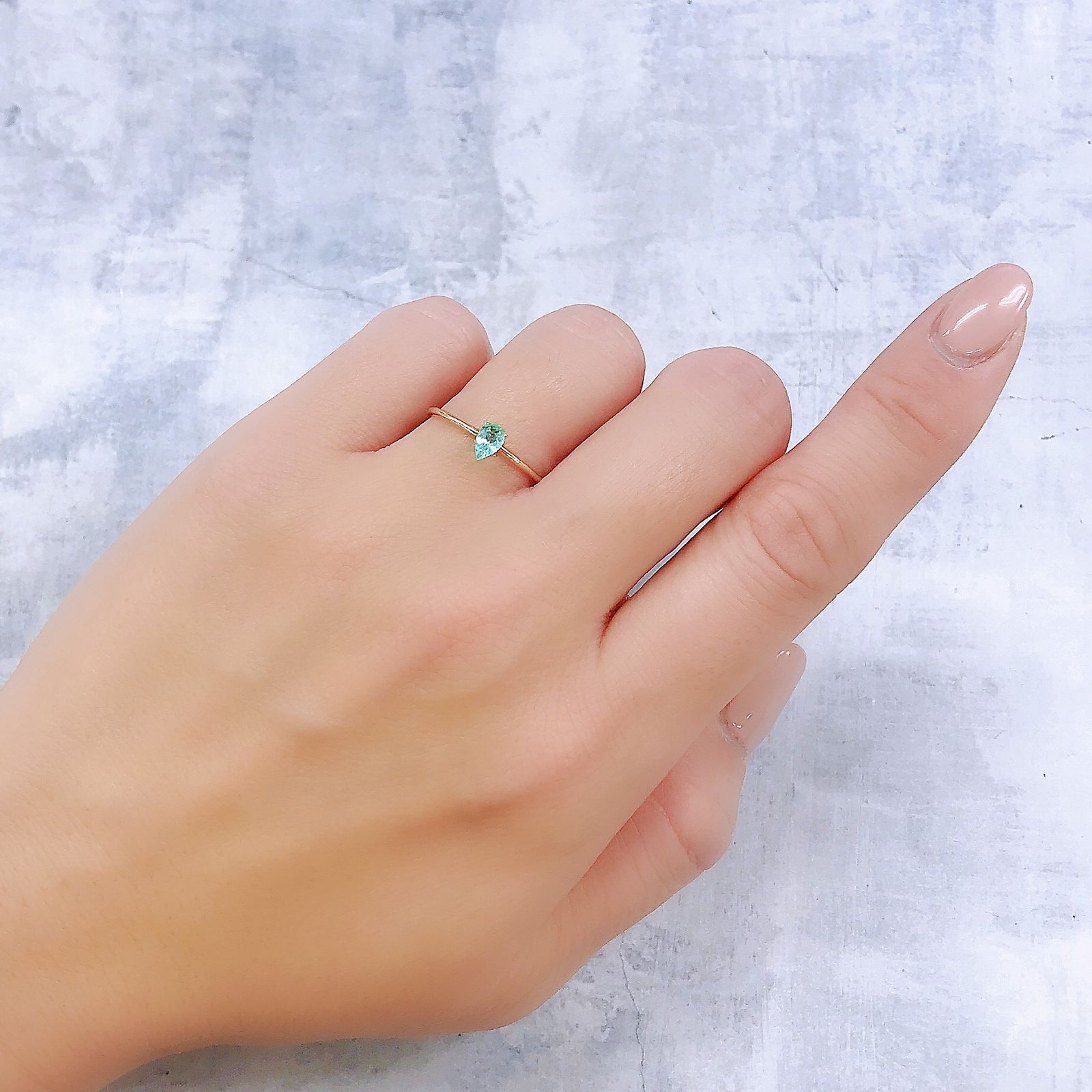 パライバトルマリン(宝石名トルマリン/別名パライバ・トルマリン)ブラジル・キントス鉱山産 0.23ct 識別済[221018837]5.3x3.4mm前後