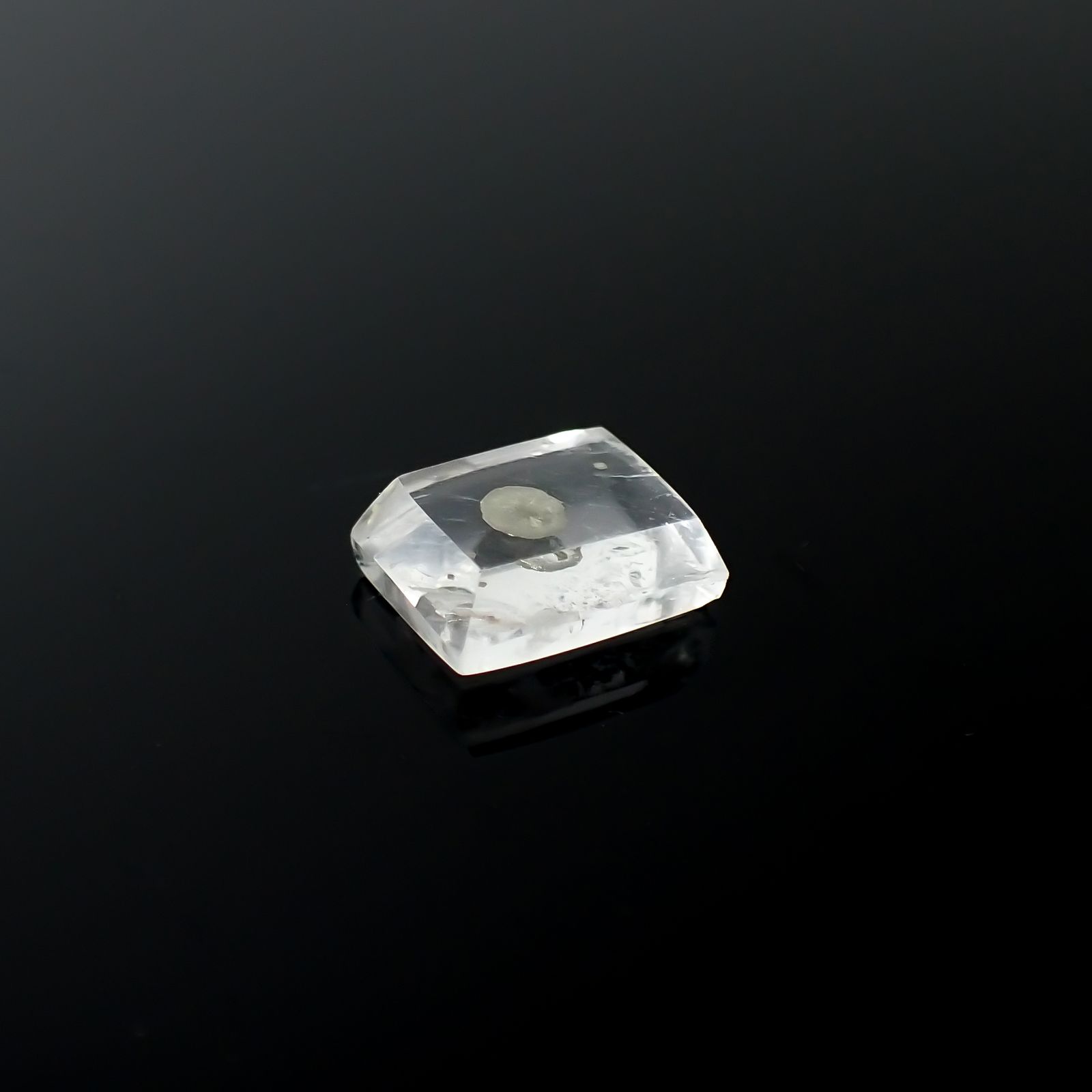 パイライトインクォーツ ブラジル産 3.33ct[240225910]10.2x7.8mm前後