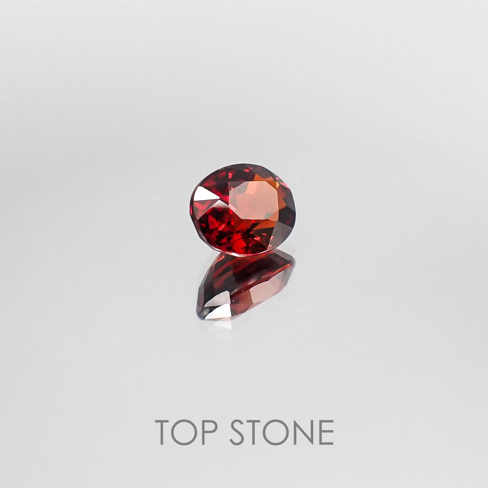 スペサルティンアルマンディンガーネット マダガスカル産 ルース 1.94ct[20073700]7.8×6.2mm前後