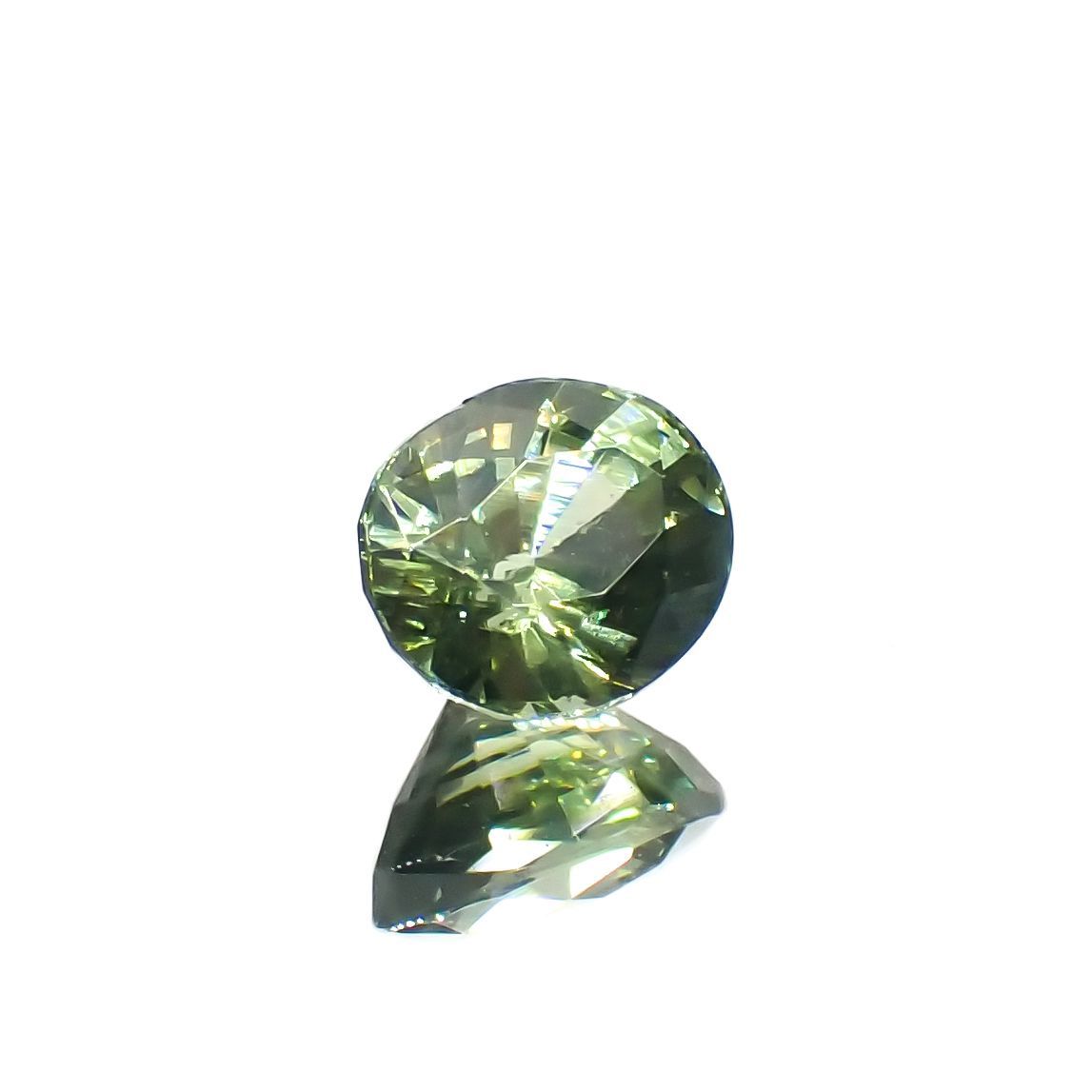 グリーンジルコン(宝石名ジルコン)スリランカ/カンボジア産 0.75ct 識別済[230220688]5.4x4.6mm前後