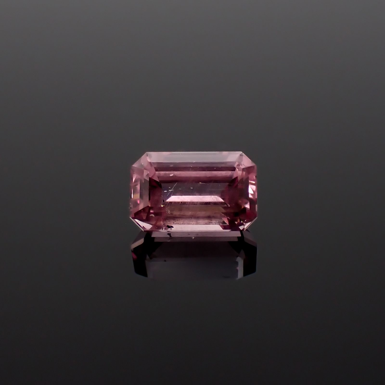 ドラゴンガーネット タンザニア産 1.80ct[231224545]8x5.1mm前後