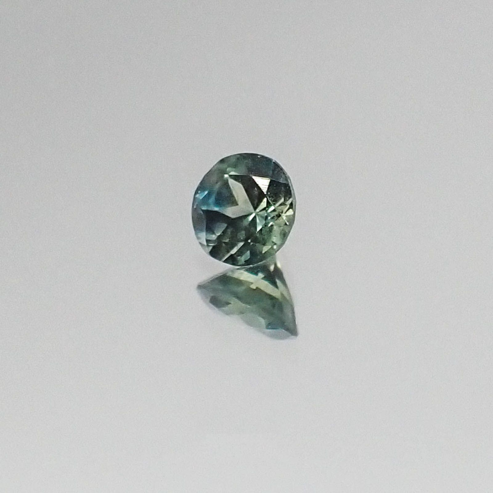 モンタナサファイア アメリカ産 ルース 0.17ct[20073889]3.2×3.2mm前後