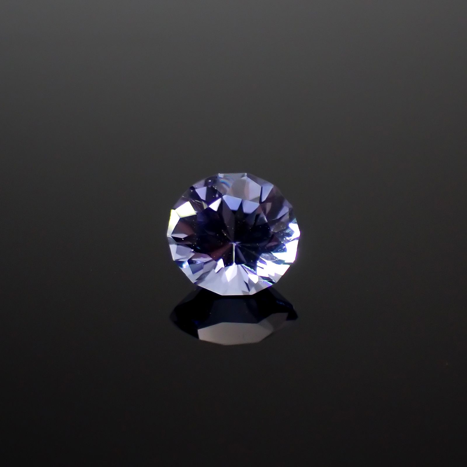 ◇カスタムカット◇バイカラータンザナイト 非加熱 タンザニア産 0.85ct [241029373]6x6mm前後