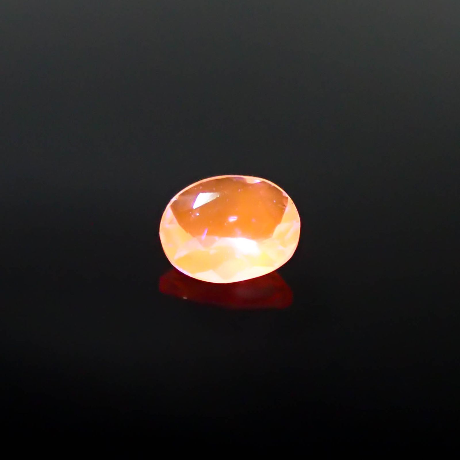 ハックマナイト アフガニスタン産 0.25ct [250530457]5.1x4.1mm前後