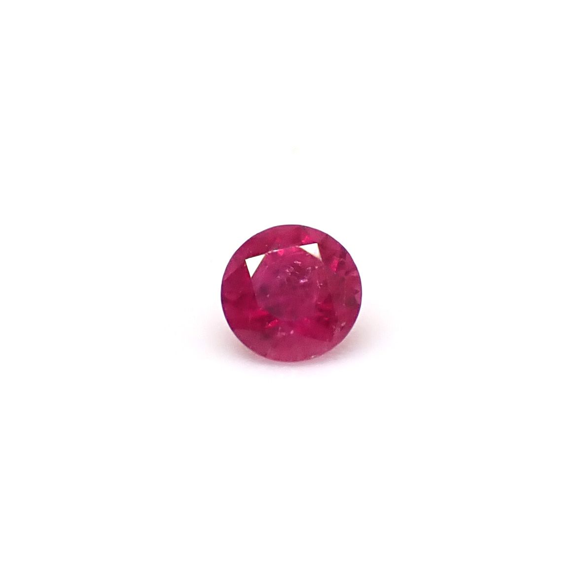 ルビー グリーンランド産 0.15ct / 3x3mm前後 [261033224]