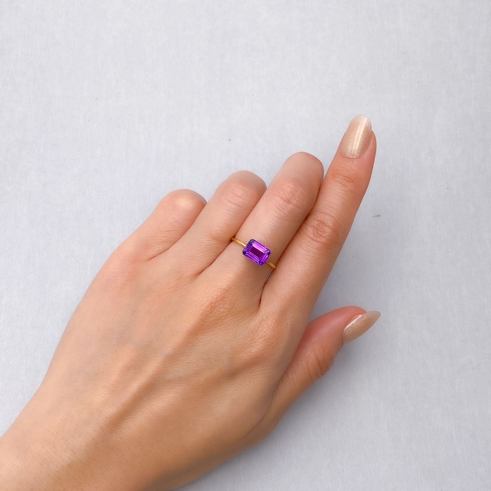 カラーシフトアメジスト ブラジル/ウルグアイ産 1.69ct [241229654]8x6mm前後
