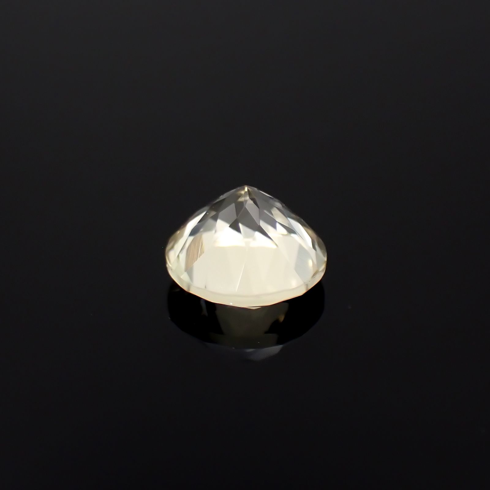 イエロースキャポライト フルオレッセンス(宝石名スキャポライト)タンザニア産 1.11ct 識別済[230722658]6.9x6.9mm前後