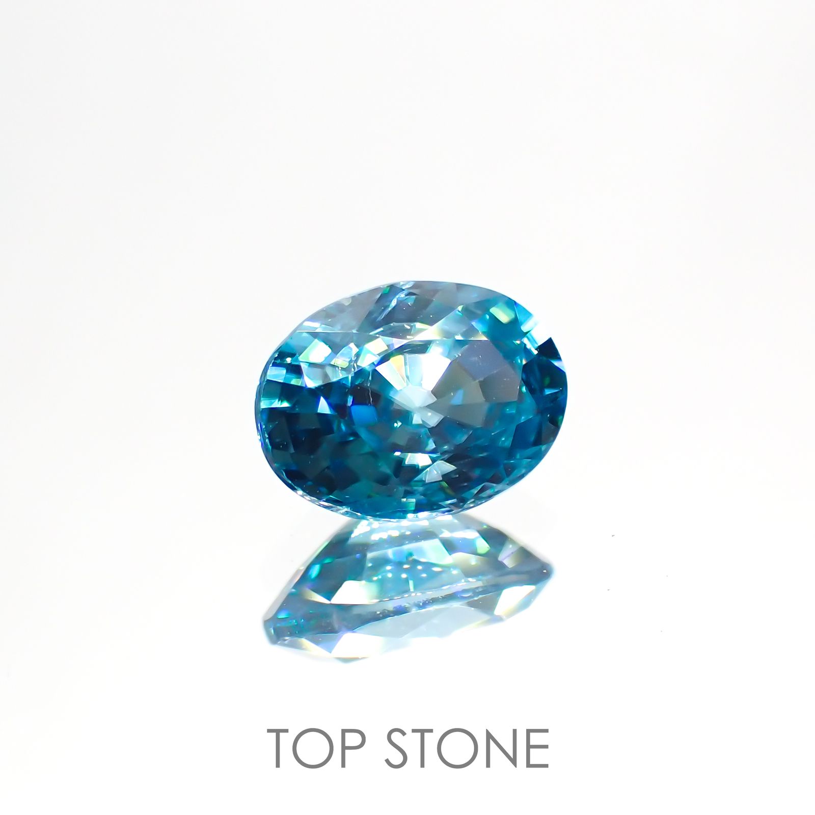 ブルージルコン(宝石名ジルコン) カンボジア産 1.85ct 識別済[20063297]7.9×6mm前後