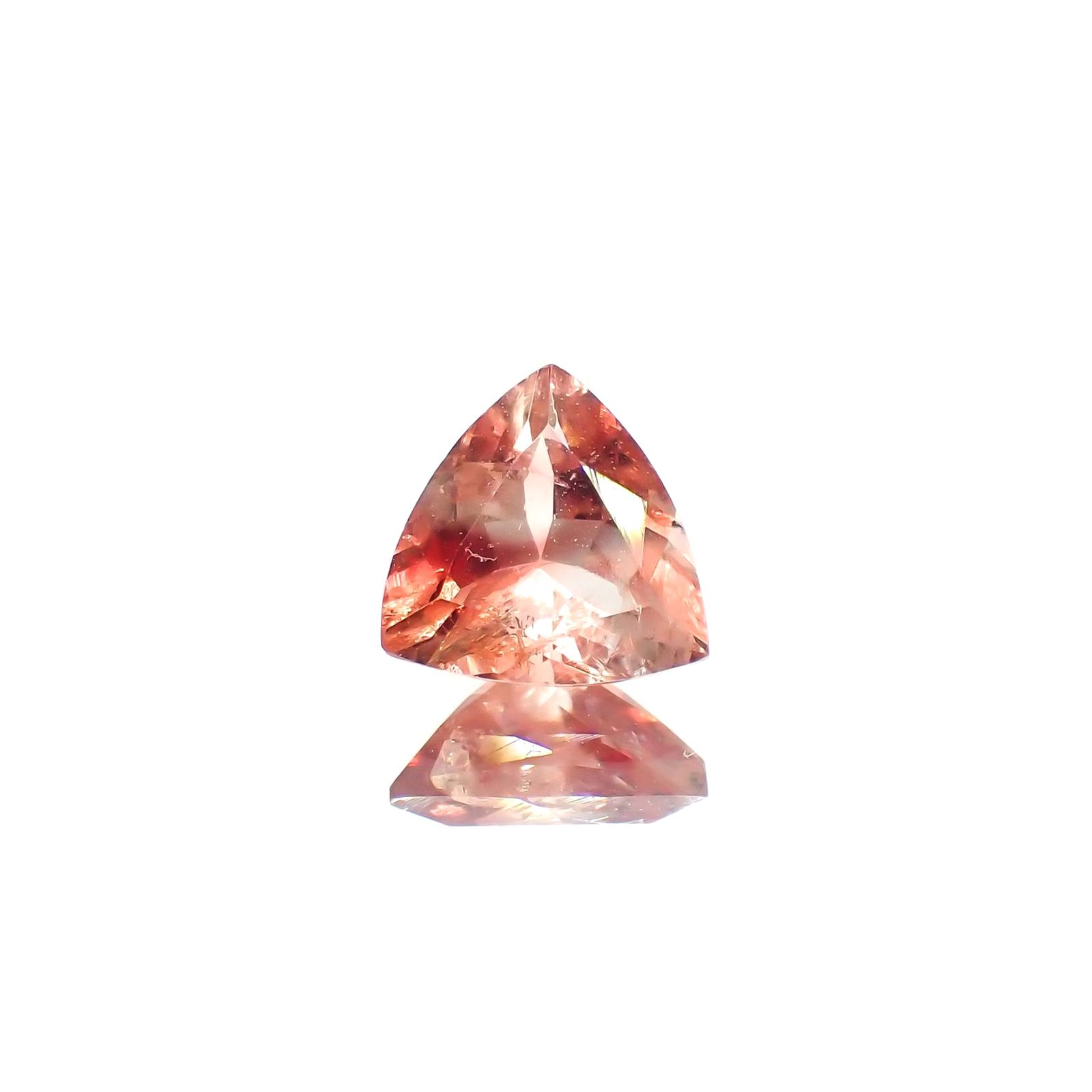 バイカラーアンデシン(宝石名アンデシン)チベット産 識別済 0.90ct / 6.8x6.8mm前後 [220115265]