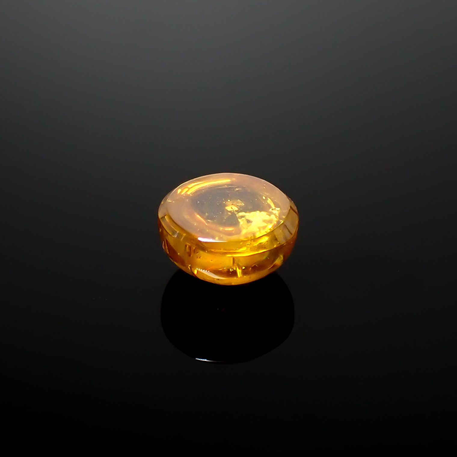 スファレライト スペイン産 3.58ct [250329919]8.1x8mm前後