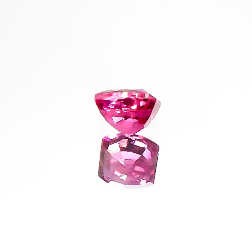 ルビー モザンビーク/ビルマ産 0.18ct[220616202]2.8x2.7mm前後