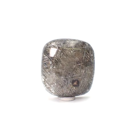 シルバールチルクォーツ ブラジル産 123.58ct / 34.1x31.6mm前後 [260131603]