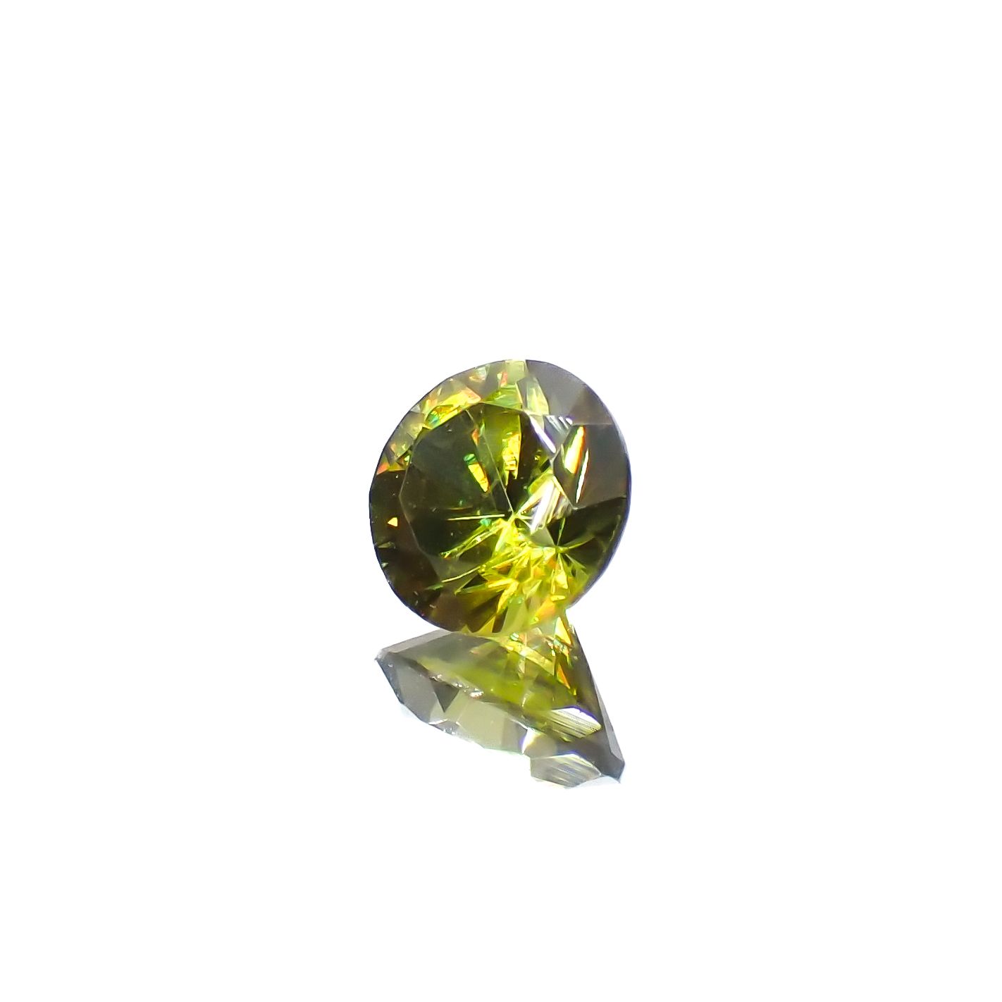スフェーン(宝石名スフェーン)マダガスカル産 0.49ct 識別済[231224733]4.9x5mm前後