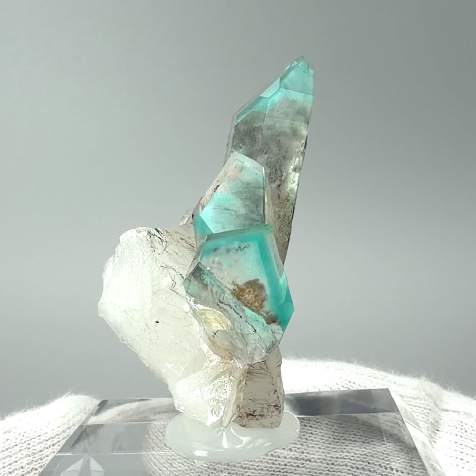 アホイトインクォーツ原石 南アフリカ・メッシーナ鉱山産 97.35ct