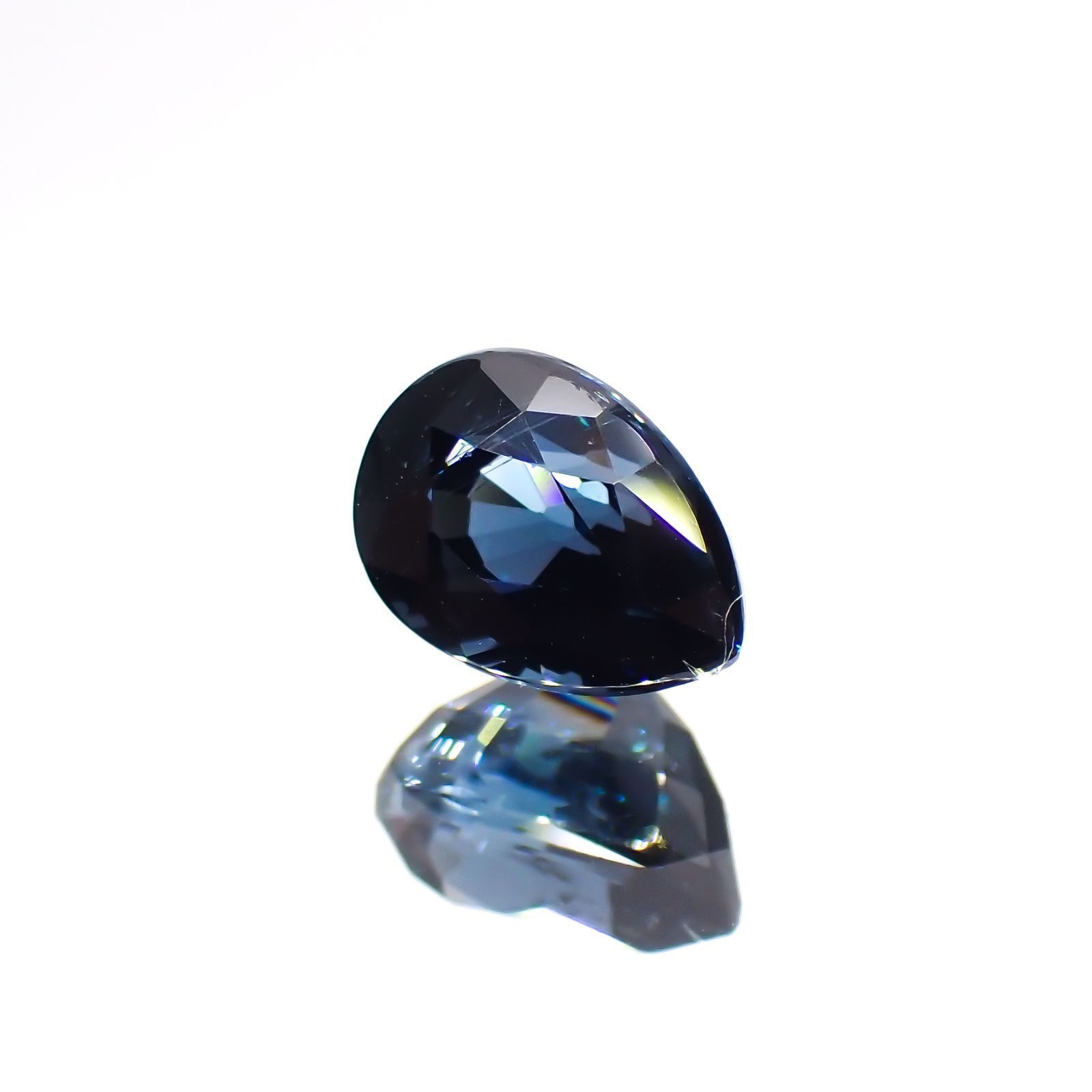 コバルトブルースピネル(宝石名ブルー・スピネル)スリランカ産 1.076ct ソ付(日独)[220113828]6.67x4.73mm前後