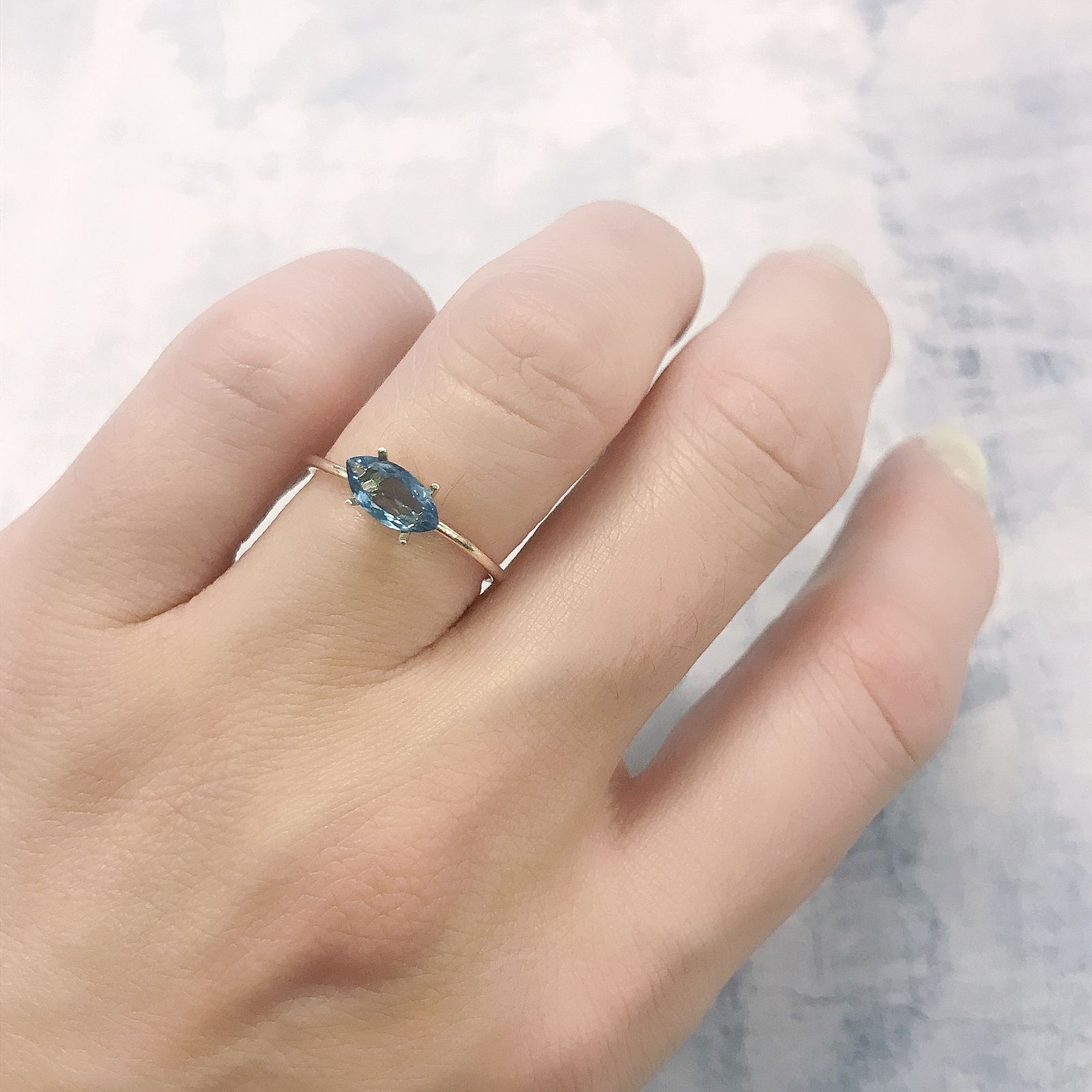 サンタマリアアクアマリン ブラジル産 0.46ct[220114054]8x4mm前後