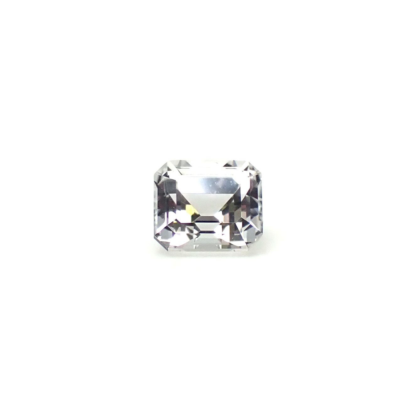 フェナカイト ロシア産 0.73ct / 5.3x4.7mm前後 [260231712]