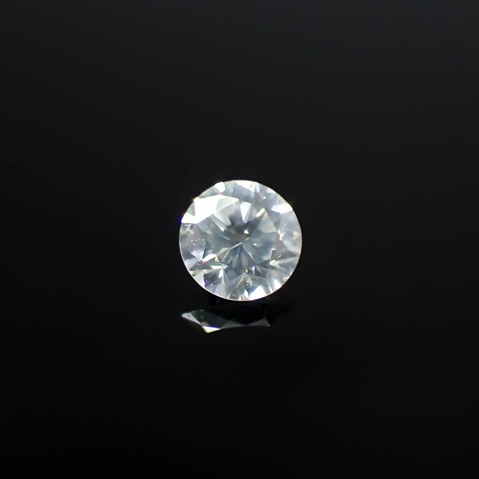 シルキーダイヤモンド 0.089ct [250730770]2.8x2.8mm前後