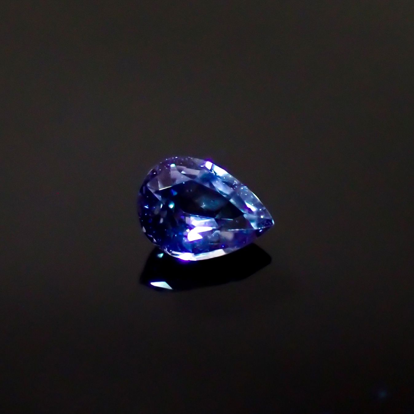 モンタナサファイア アメリカ・モンタナ州産 0.19ct[240928863]4.1x3mm前後