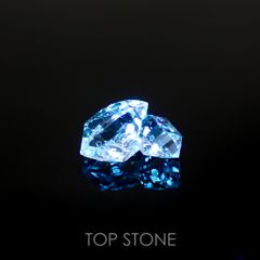 オイルインクォーツ原石 パキスタン産 2.70ct[220115465]11.1x10.5mm前後