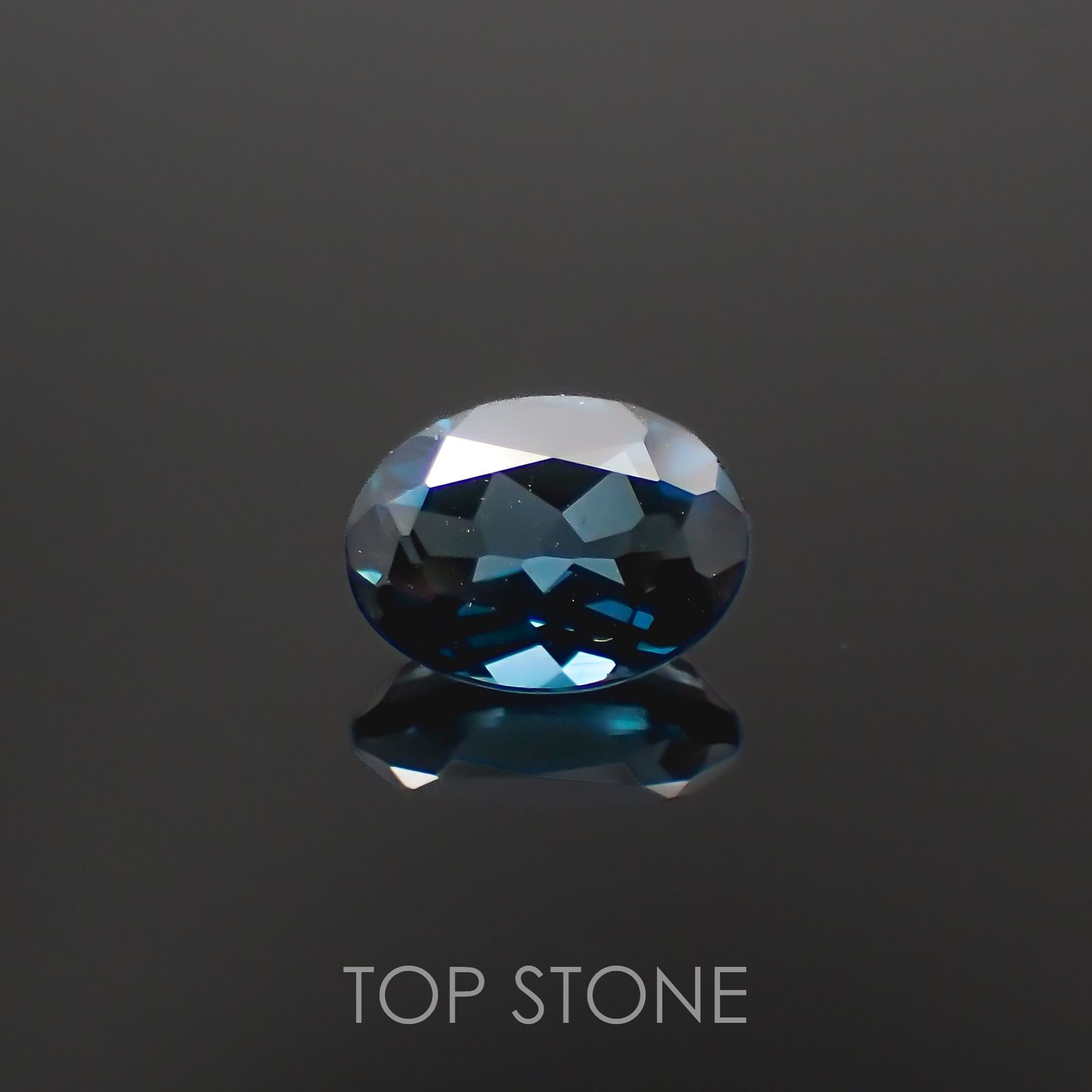 ロンドンブルートパーズ ブラジル産 1.60ct[221219304]8.1x6mm前後