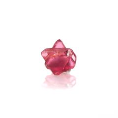ツインクリスタルスピネル(スピネル式双晶）原石 ビルマ産 0.070ct[231124058]2.6x2.4mm前後