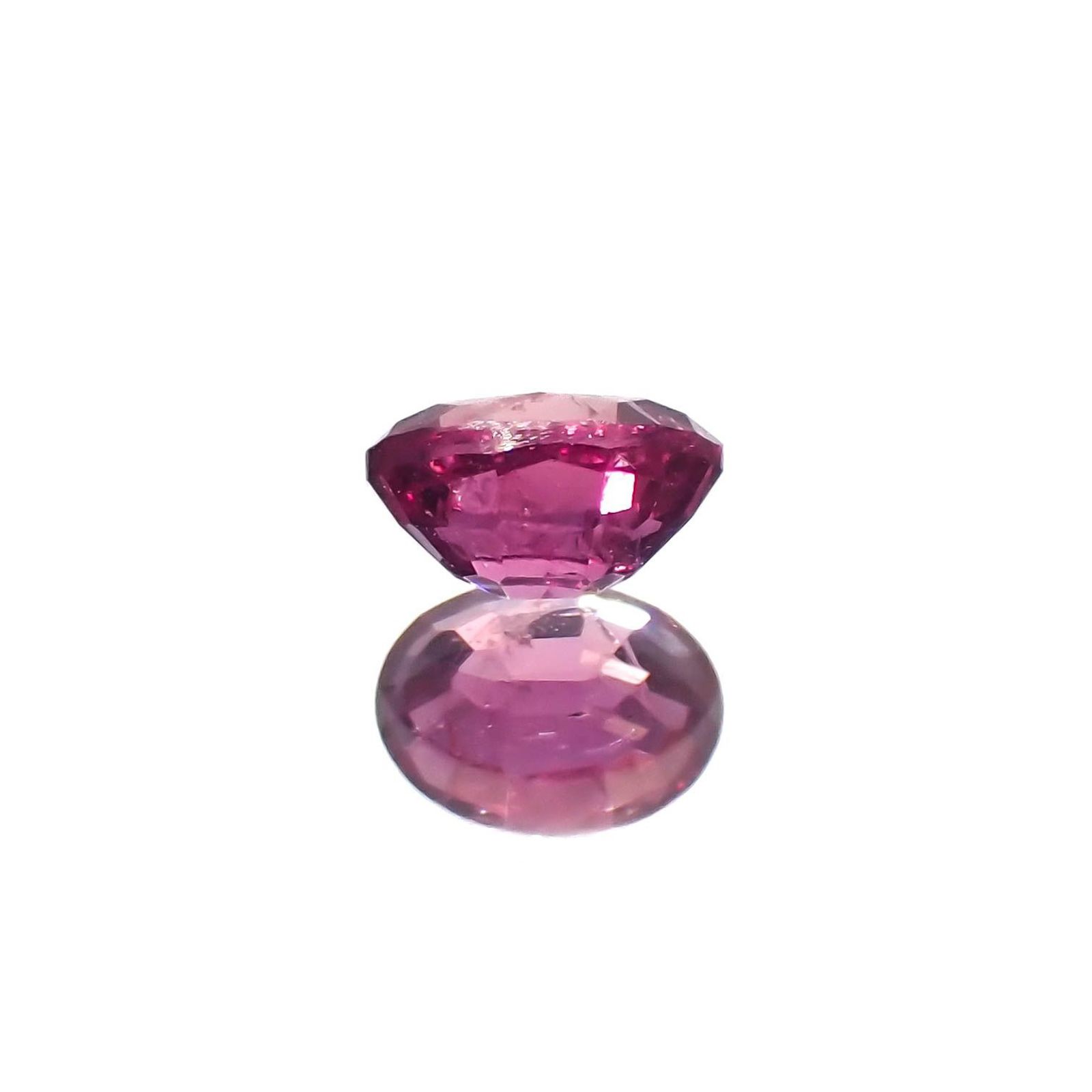ウィンザーサファイア タンザニア・ウィンザー産 0.50ct [250120007]5.1x3.7mm前後