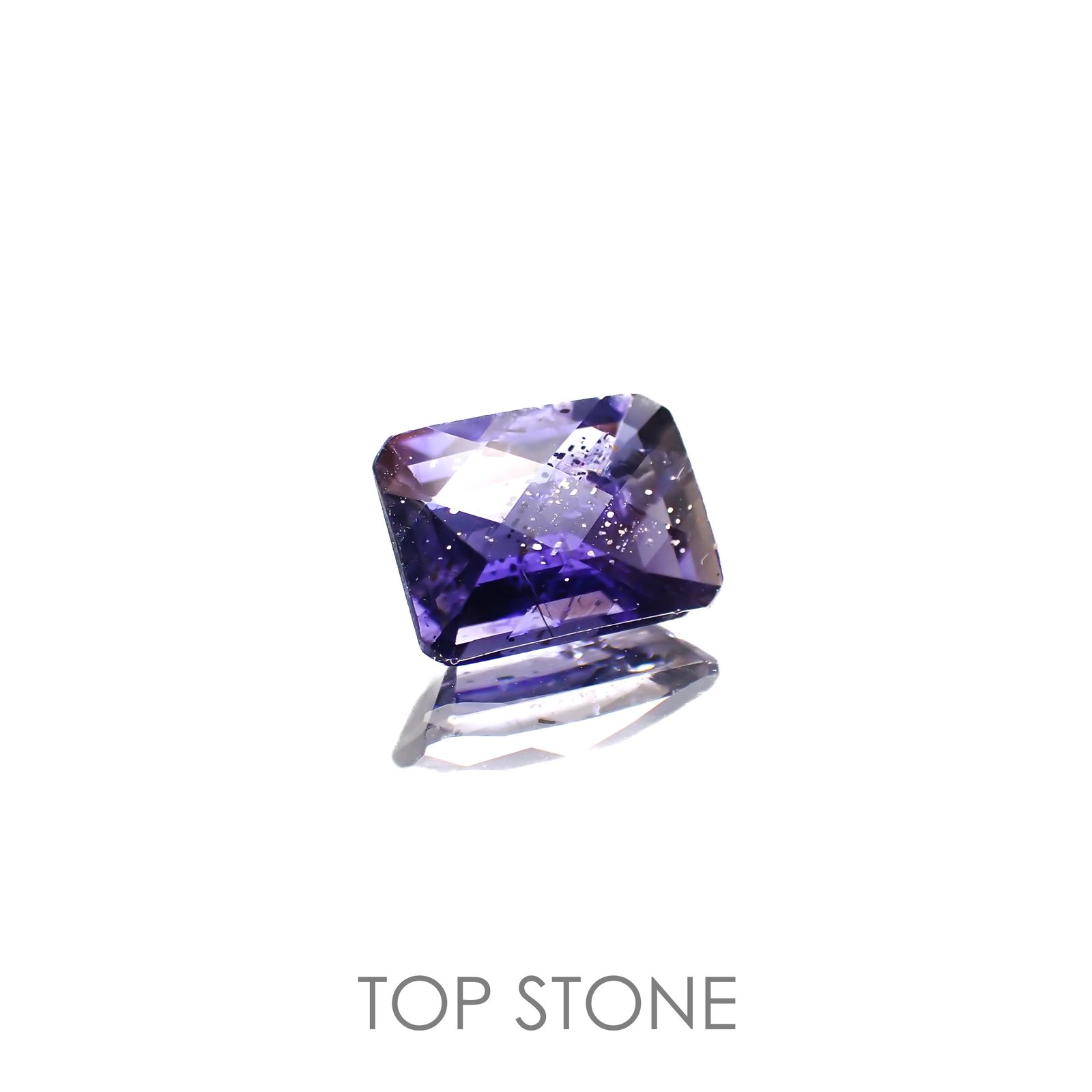 ◇チェッカーカット◇アイオライトサンストーン インド/ブラジル産 1.37ct[220918053]8x6.1mm前後
