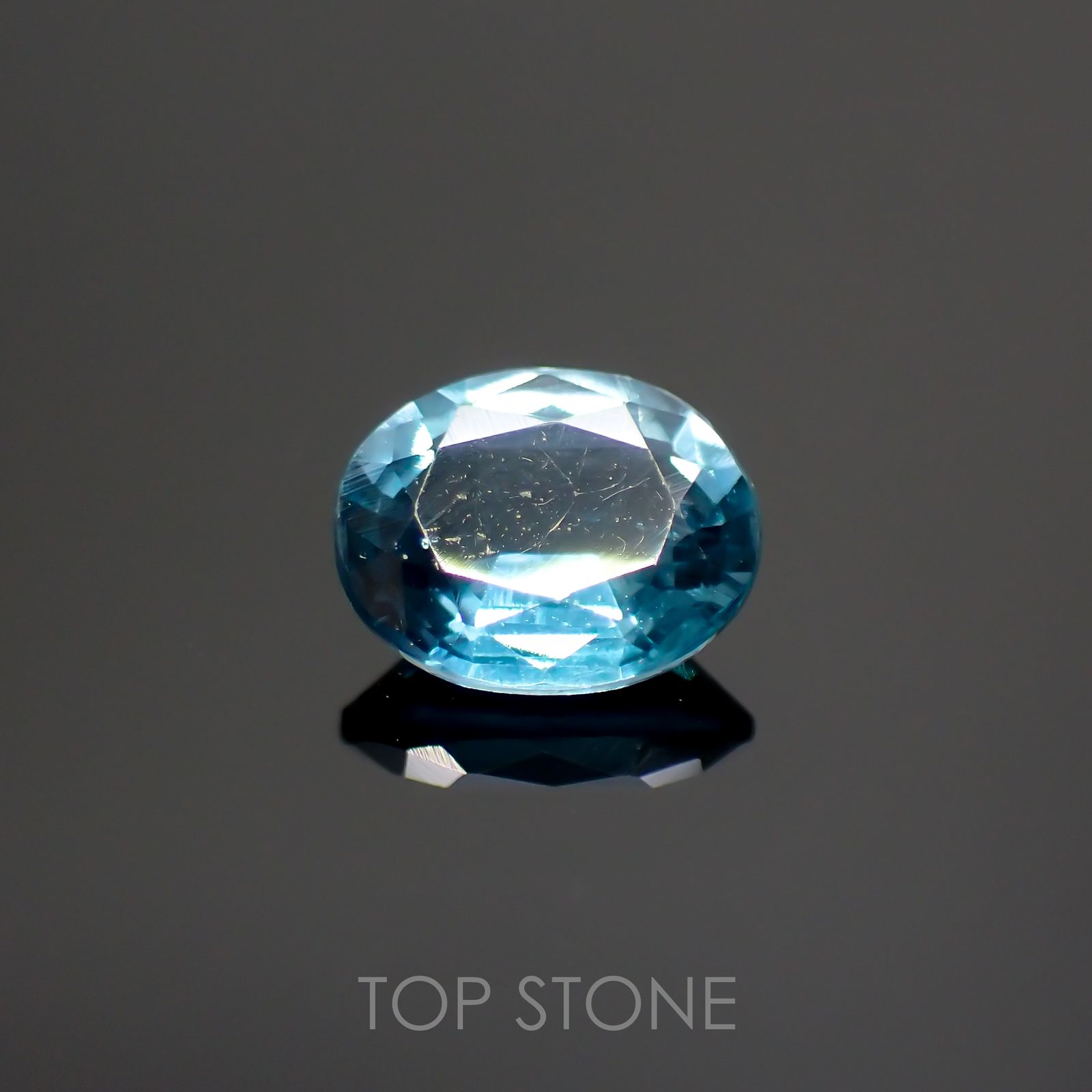 オーシャンブルーカイヤナイト(宝石名カイヤナイト) インド・オリッサ州産 0.40ct 識別済[210812357]5×4mm前後