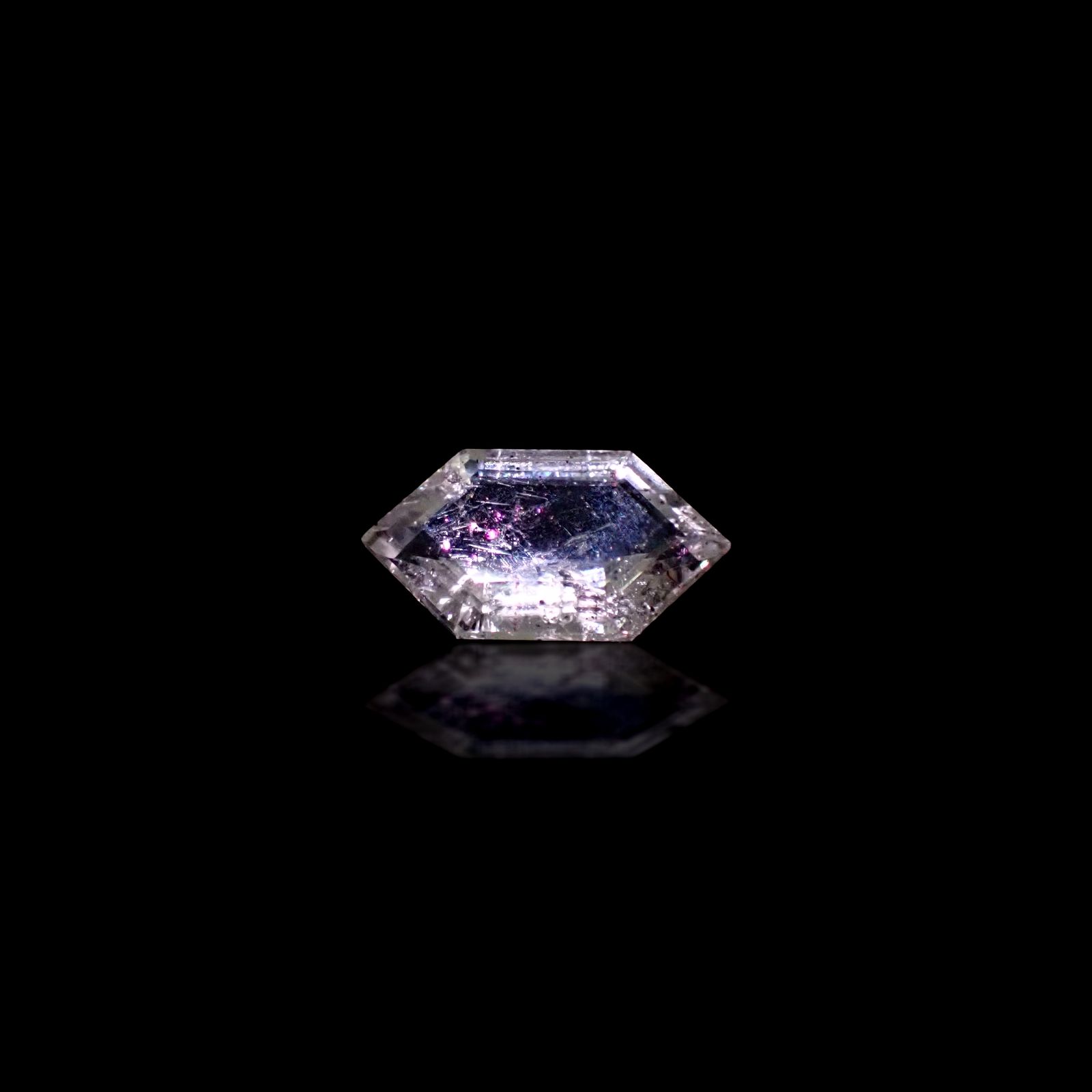 ◇カスタムカット◇ティンカーベルクォーツ ブラジル産 3.18ct[240628173]14.6x7.8mm前後