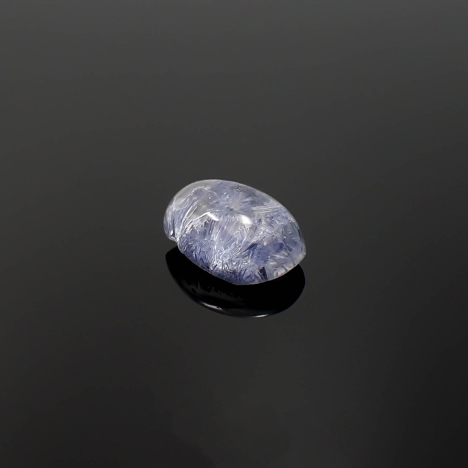 デュモルチェライトインクォーツ ブラジル産 2.60ct / 10.9x7.3mm前後 [230320880]