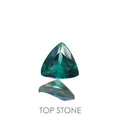 グリーンアパタイト(ノーブルモロキサイト)(宝石名アパタイト)マダガスカル産 0.27ct 識別済[220616380]4.3x4.4mm前後