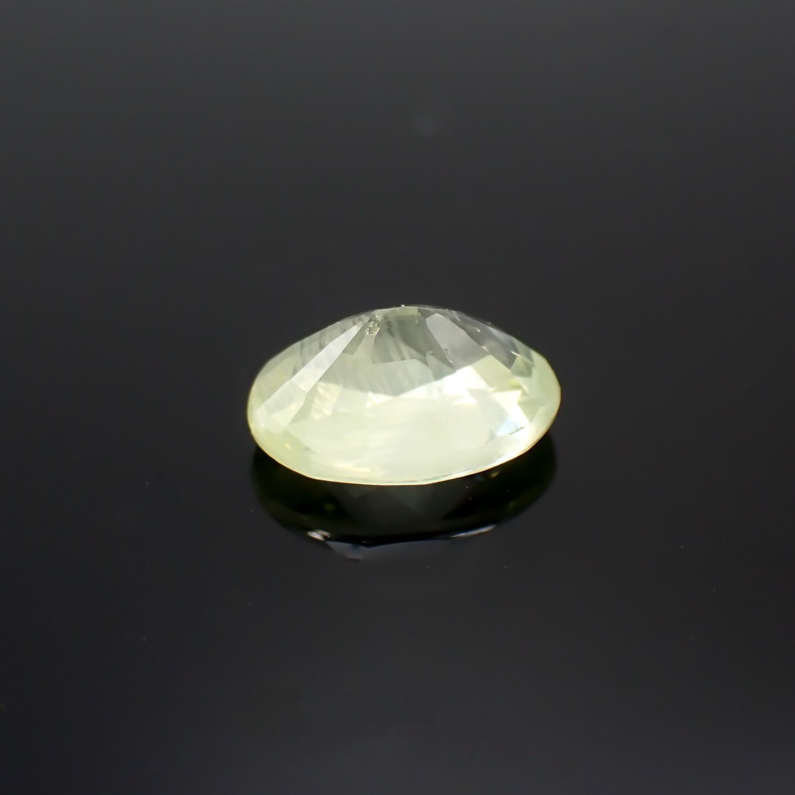 クリソベリル(宝石名クリソベリル)マダガスカル産 1.00ct 識別済[220817453]7.1x5.2mm前後