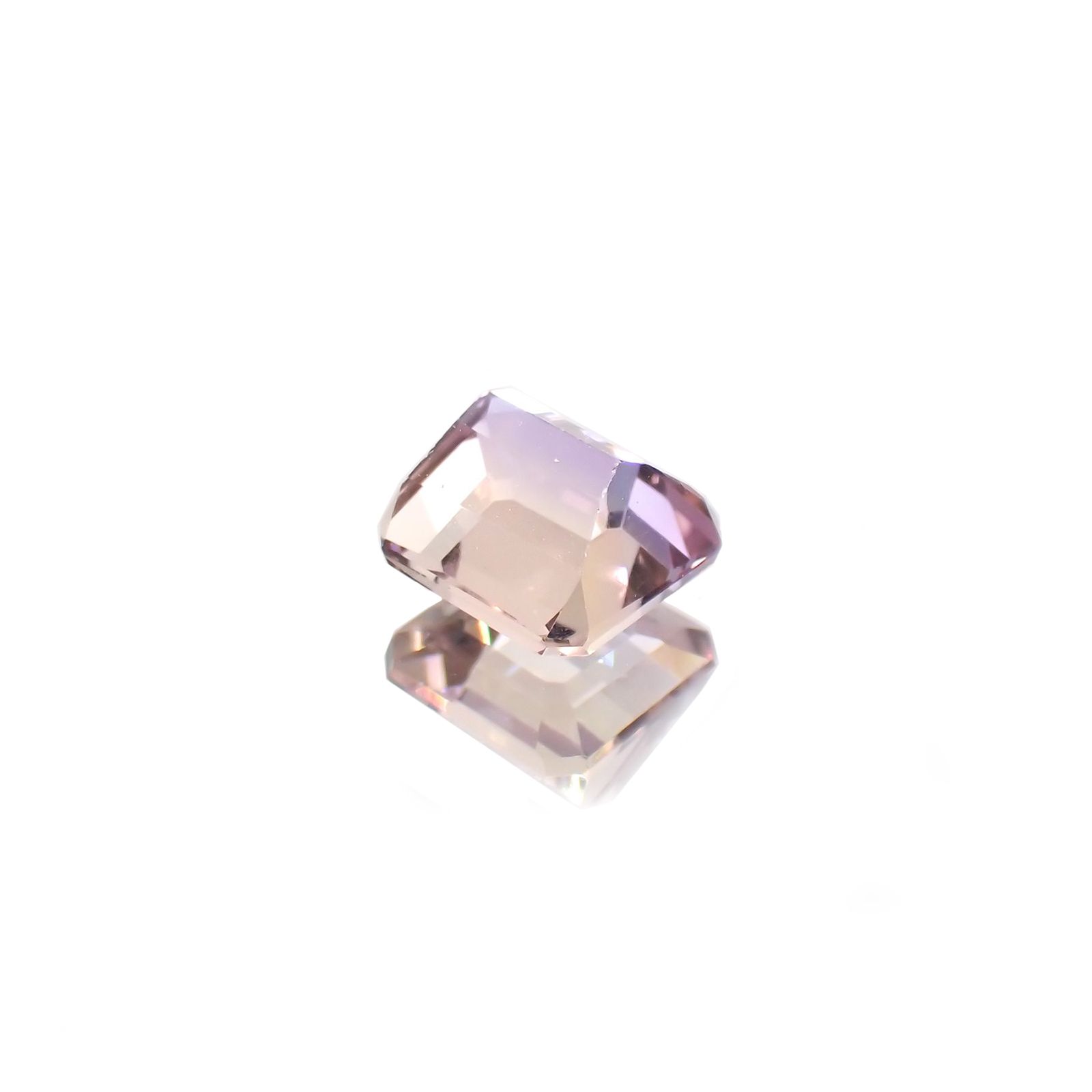 アメトリン ボリビア産 1.30ct [220114620]6.4x6mm前後
