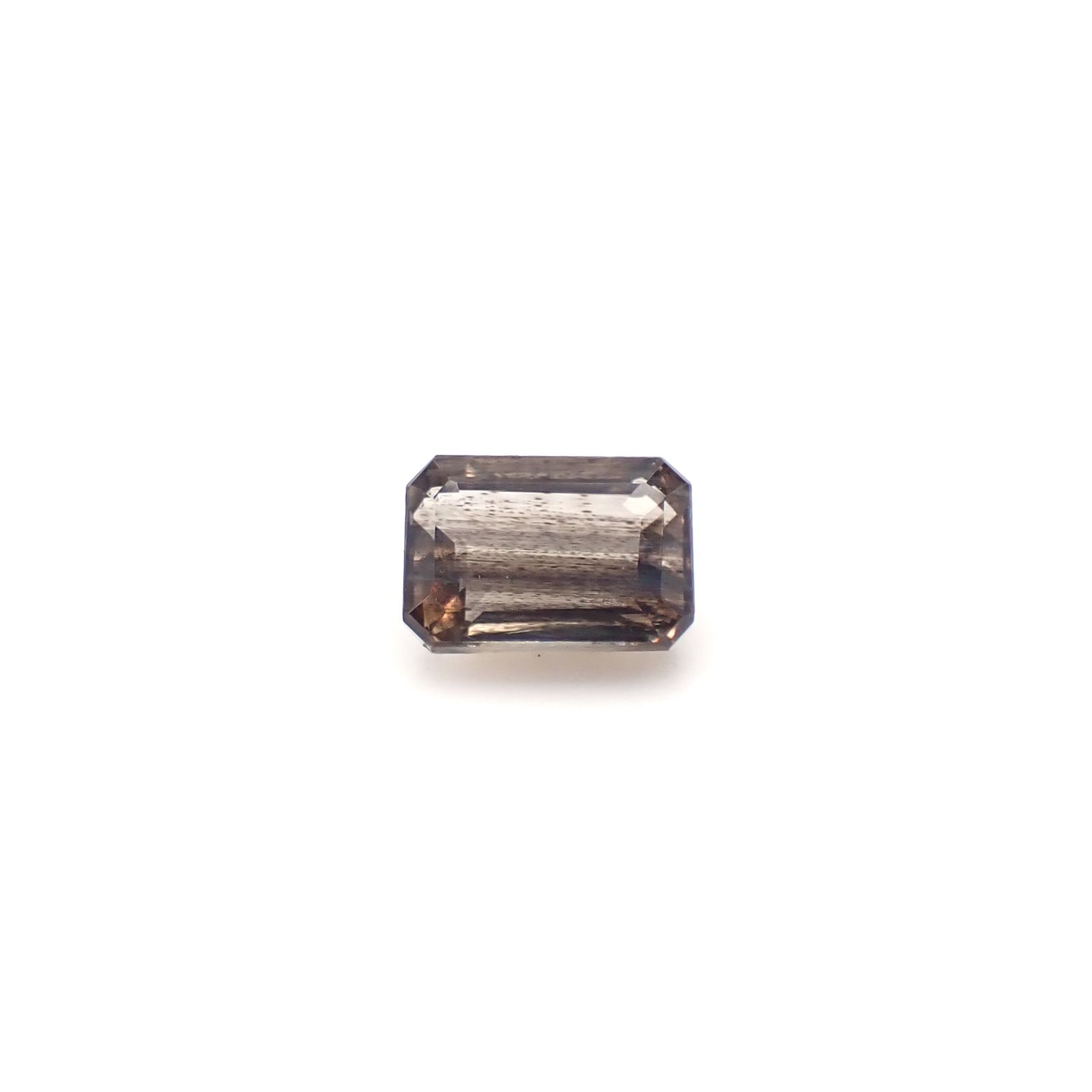レインボースキャポライト ブラジル産 0.67ct / 5.9x4mm前後 [250931057]