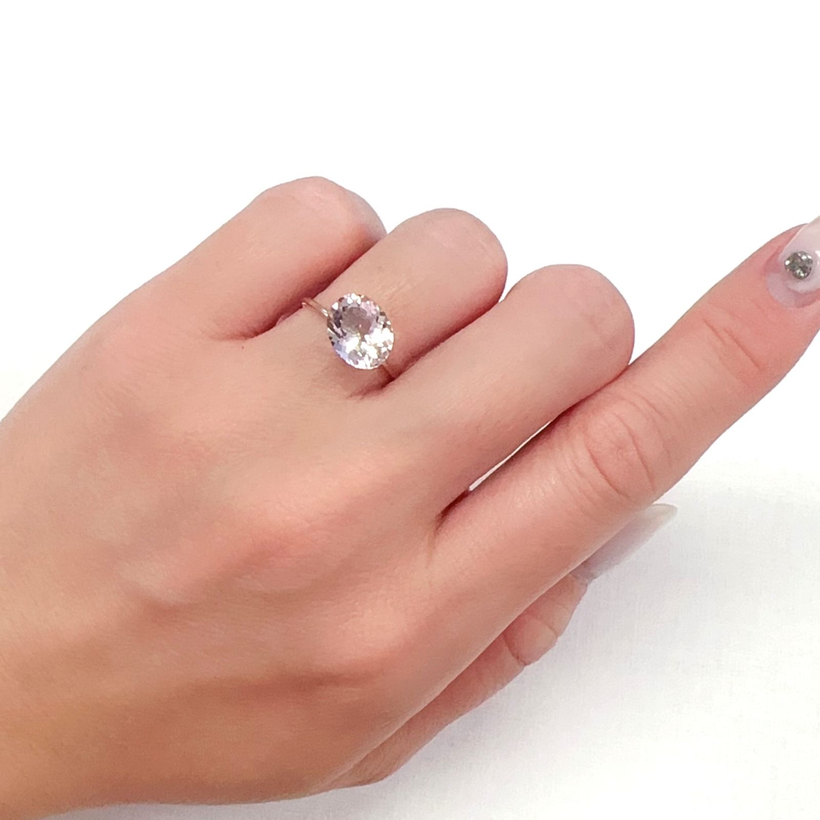 モルガナイト ブラジル/モザンビーク産 2.09ct[231224875]10.1x8.1mm前後