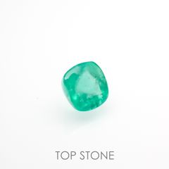 ◇シュガーローフカット◇エメラルド(宝石名エメラルド)コロンビア産 0.50ct 識別済[220115201]4.6x4.6mm前後