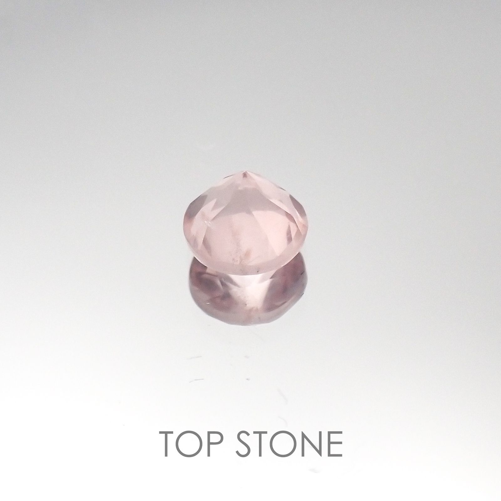 ディープローズクォーツ モザンビーク産 ルース 0.4ct[20095380]4.7×4.7mm前後
